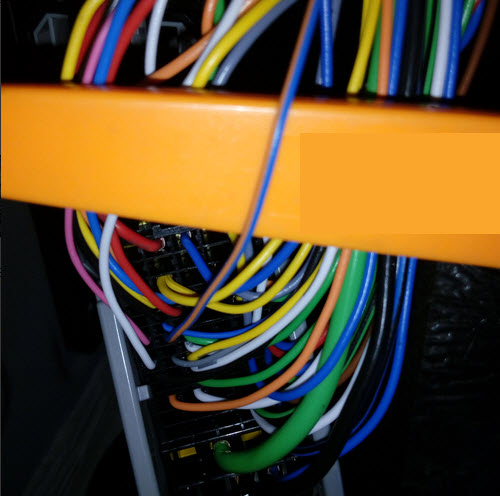 Нижний разъём